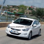 HYUNDAI_ELANTRA-2