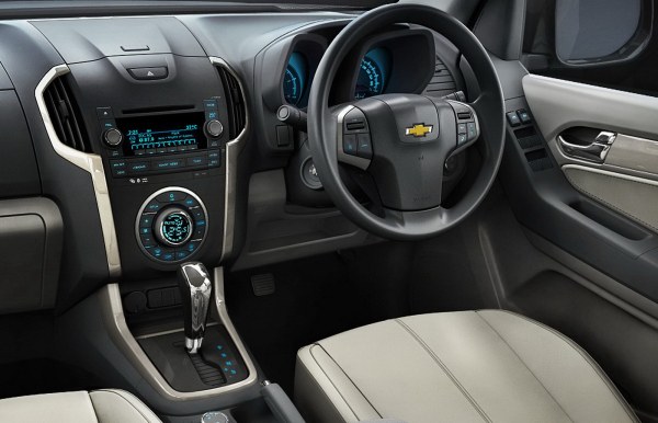 2012_Chevrolet-Trailblazer (4)