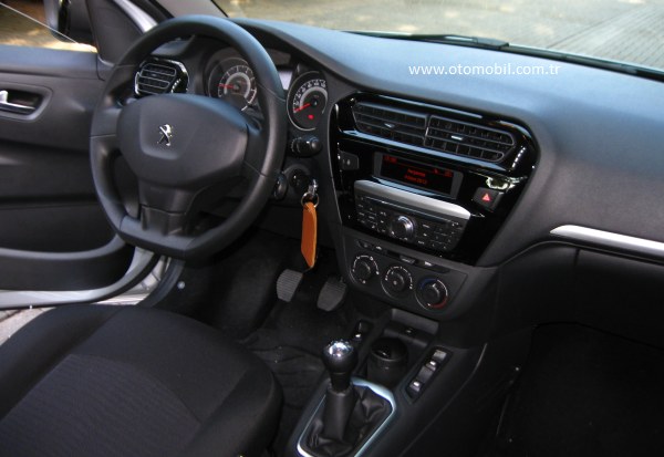 yeni_2013_Peugeot_301_test_ilk_surus (2)