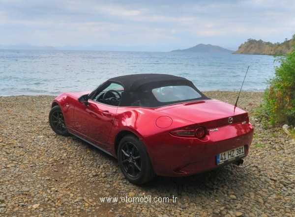Yeni Mazda MX-5 test surusu, arka capraz