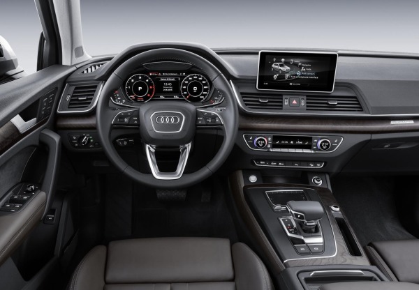 2017_audi_q5_ic_mekan
