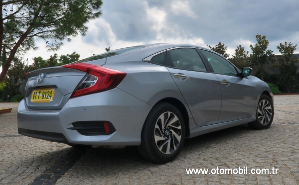 yeni_honda_civic_sedan_test_surusu-2