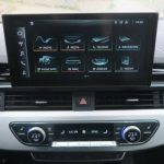 2020_Audi_A4_multimedia