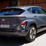 hyundai_kona_electric_arka