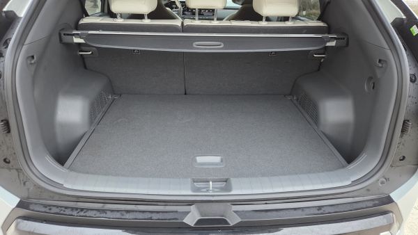 Kia EV3 bagaj hacmi ve 460 litrelik yükleme alanı