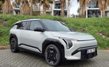 Kia EV3 GT-Line Long Range test sürüşü Kia EV3 GT-Line Long Range test sürüşü, menzil ve sürüş özellikleri