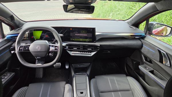 Renault Clio VI dashboard