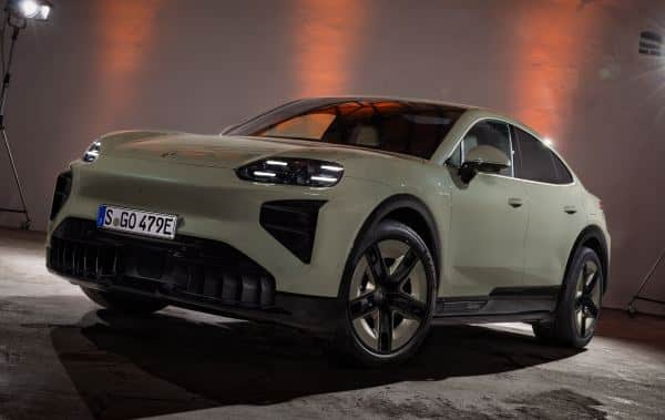 Yeni Porsche Cayenne Coupe Electric