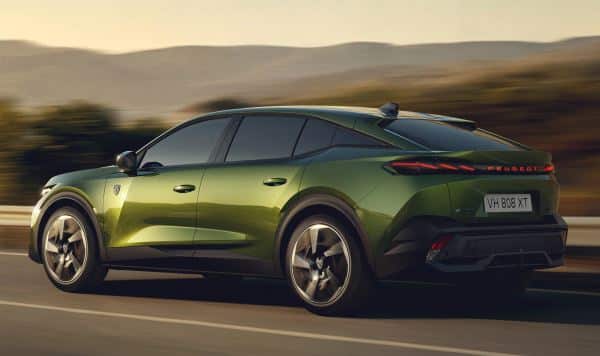 2026 Peugeot 408 arka