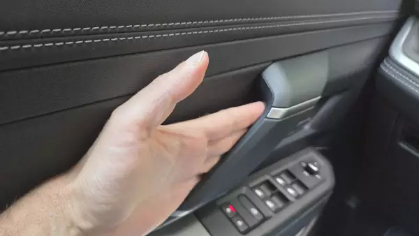 Jeep Compass kapı tutamağı