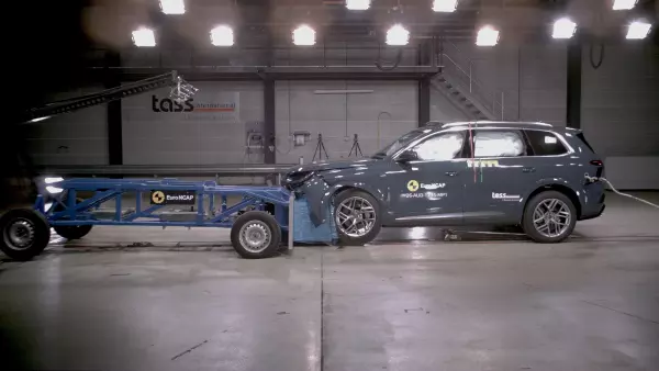 yeni Audi Q7 çarpışma testi