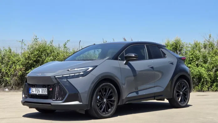 Toyota C-HR 1.8 Hybrid GR Sport e-CVT