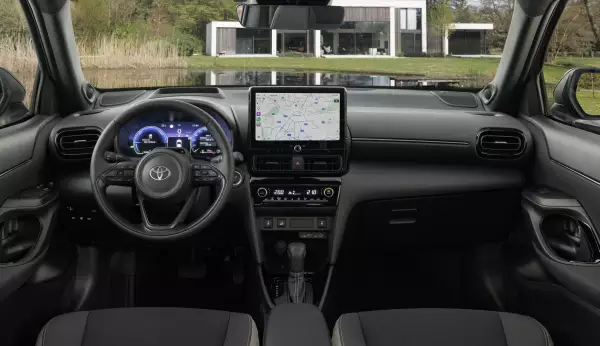 2026 Toyota Yaris Cross iç mekan